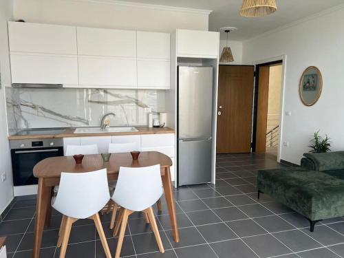 virtuve, Andrra Apartment - Talea Coast in Tale