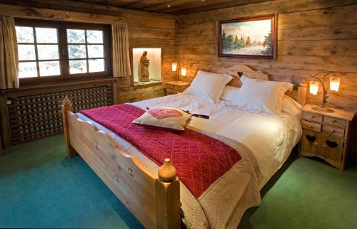 2 bedrooms, 3 beds