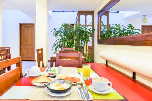 ห้องอาหาร, Hotel Portofino in ชาพิเนโร (เขตการค้า ที่พักอาศัย)
