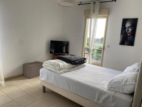 Superbe appartement avec parking privé, proche commerces et mer (Superbe appartement avec parking prive, proche commerces et mer) near Flughafen Bastia-Poretta