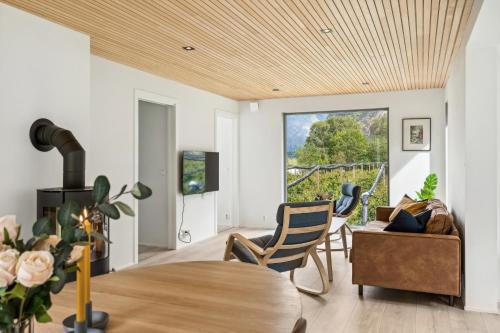 บริการและสิ่งอำนวยความสะดวก, Jordeplegarden holiday home - Part of a farm - Two buildings - Close to Flåm (Jordeplegarden holiday home - Part of a farm - Two buildings - Close to Flam) in เลอดาล