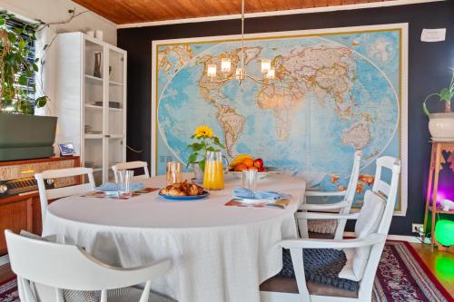 อาหารและเครื่องดื่ม, Klara in แซนฟยอร์ด