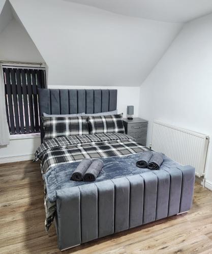 Rainsough Cottage Guest House - Shared Bathroom - Free Parking & WiFi Rainsough Cottage Guest House - Shared Bathroom - Free Parking & WiFi