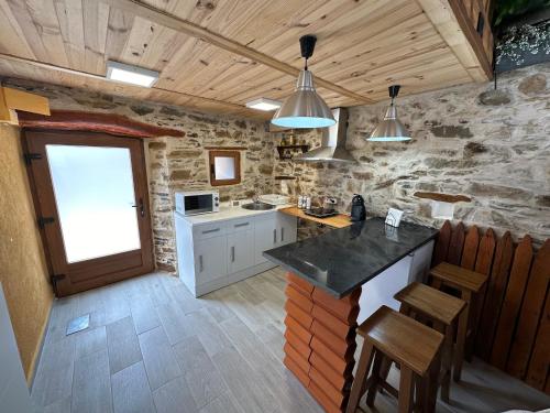 köök, Casa Curillas in Santiago Millas