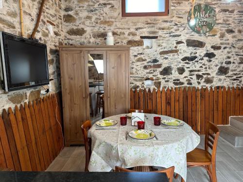 Seadmed, Casa Curillas in Santiago Millas