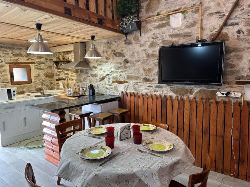 Seadmed, Casa Curillas in Santiago Millas