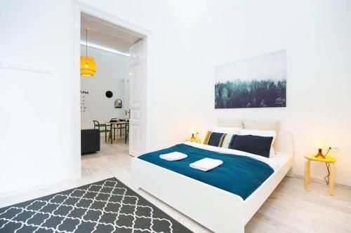 Very Central - Sunny - Comfy, Budapest (photo 5)