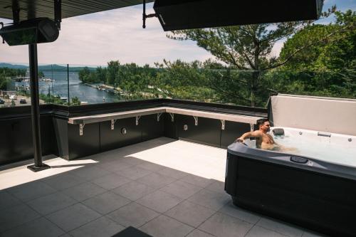 Exterior view of Hotel Experience - Quartier Des Marinas