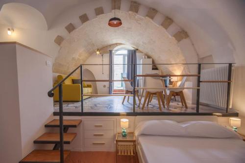 Nel cuore dei Sassi, calda e raffinata caverna, Matera