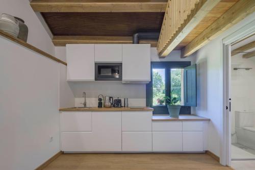 Hermoso molino a pie de río by CABANA Rentals 3