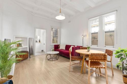 Holiday Home by Barangaroo Reserve - Sydney