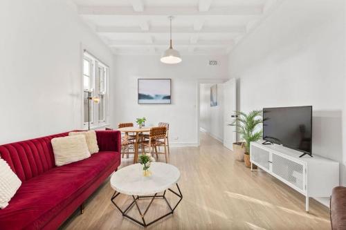 Holiday Home by Barangaroo Reserve - Sydney