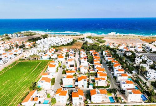 Surrounding environment, Villa Palm in Paralimni