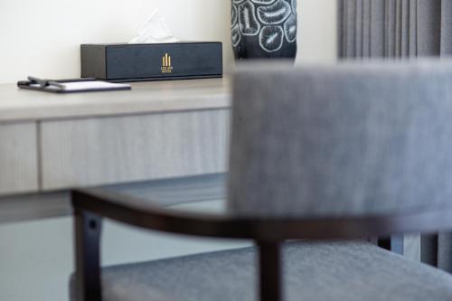Lux Inn Hotel - image 3