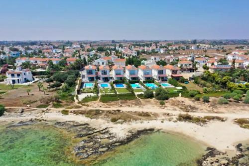 Strand, Villa Polina in Sotira