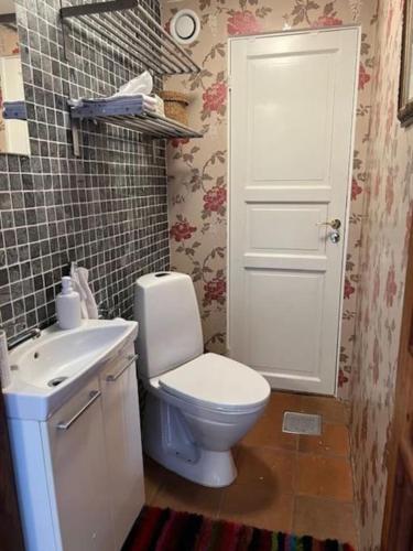 Apartment in wonderful surroundings with 2 bedrooms, Södertälje (photo 6)