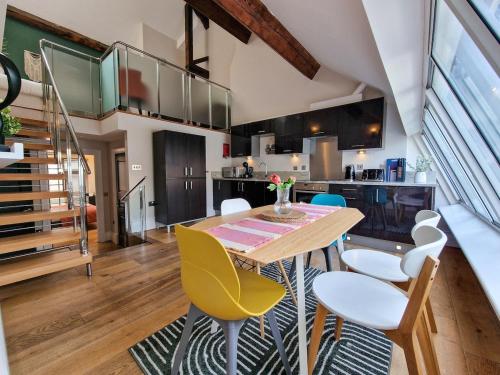 3 Bed Piccadilly Duplex City Centre, Manchester (photo 7)