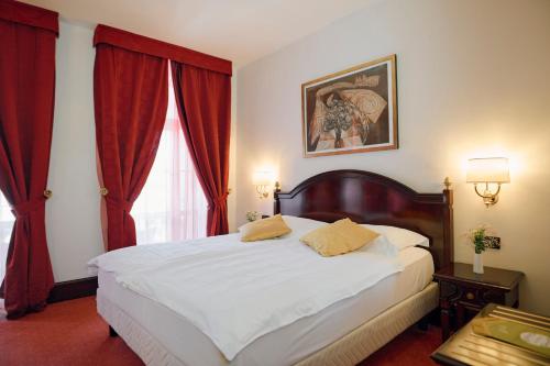 Arbiana Heritage Hotel - image 5