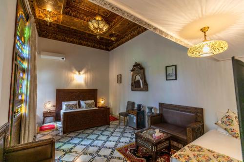 Riad Fez Mahal - image 2