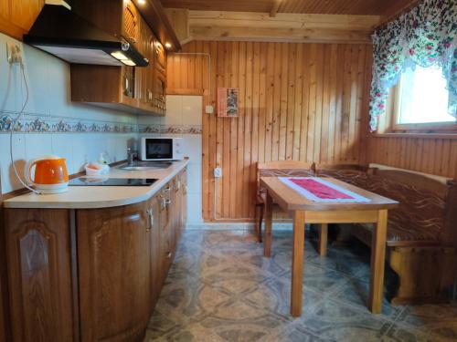 ห้องครัว, Ośrodek Wczasowy U Góralki (Osrodek Wczasowy U Goralki) in มูชาซิชแล