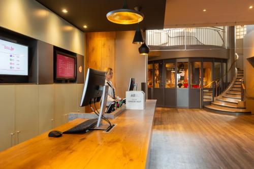 ibis Strasbourg Centre Gare - image 8