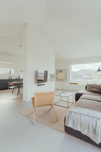 Einrichtungen, Nyrenoveret, moderne,hyggeligt hus in Leirvík