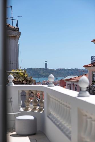 Montecarmo12 - Design Boutique Hotel, Lisbon