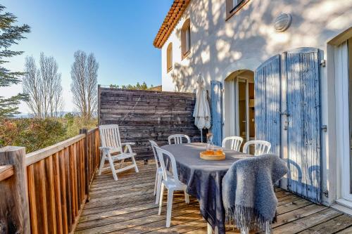 3 bedrooms, 5 beds