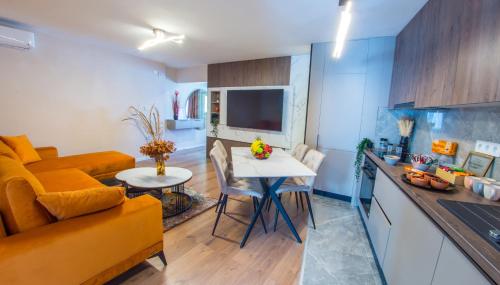 Villa Lira, Mostar