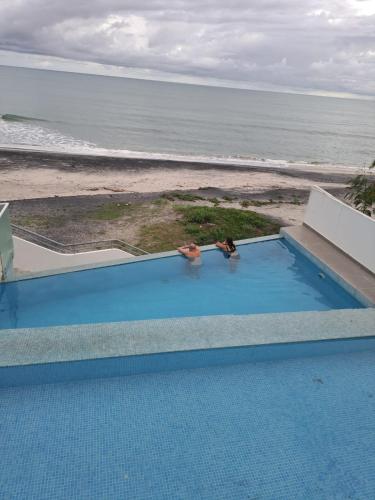 Úszómedence, Apartamento Playa Corona in Las Uvas
