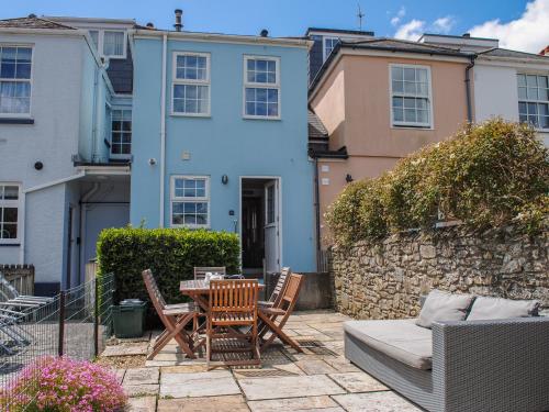 Bumblebee Cottage - image 13