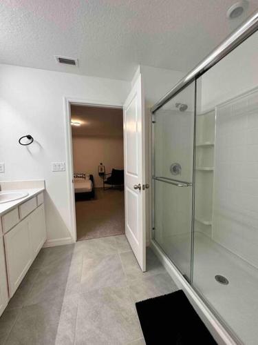 Aesthetic Escape just a drive away from Disney! in Zephyrhills