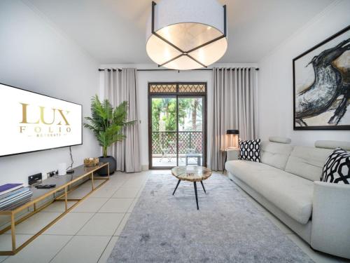 LUXFolio Retreats - Modern Old Town Charm - main image