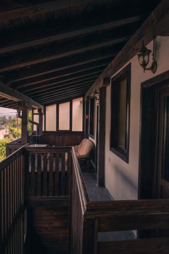 АЛЕКСОВА КЪЩА