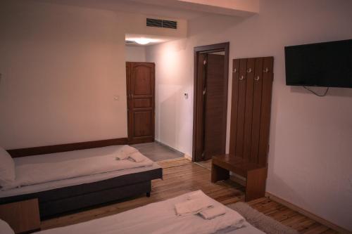 АЛЕКСОВА КЪЩА