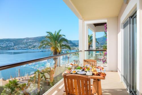 Balcony/terrace, Hotel Baia Bodrum in Gundogan