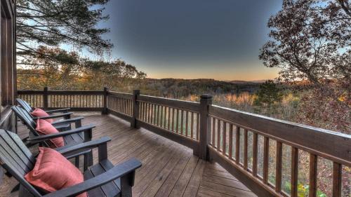 Stone Pine Lodge in Mineral Bluff, USA