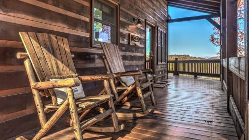Stone Pine Lodge in Mineral Bluff, USA