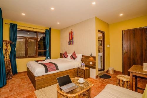 room detail thumbnail 0