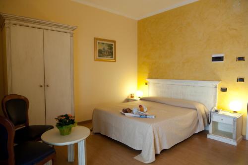 Hotel City - main image