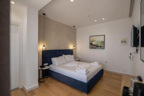 Art Hotel - image 8