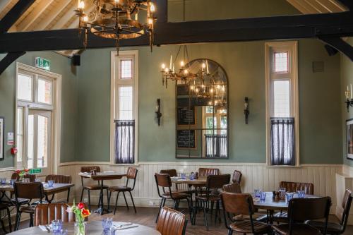 Restaurante, The Swan at Forest Row in Forest Row