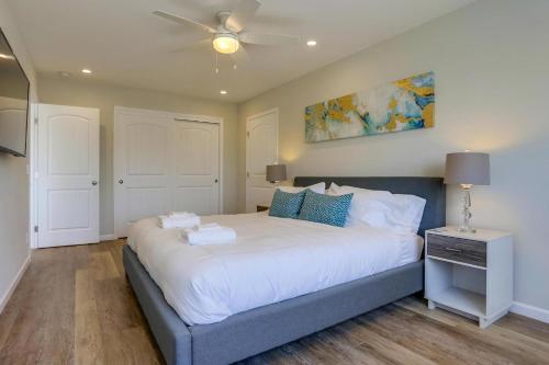 B5323 Mission Beach Sandbar