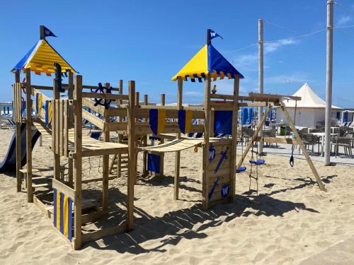 Cosmopolitan Golf & Beach Resort - image 10