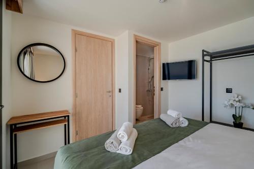 Elounda Water Park Residence Hotel - image 10