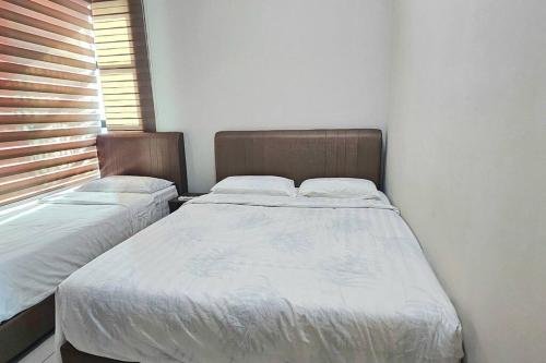 Nearest Jonker Walk 9pax