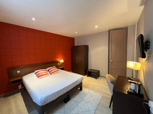 Double Room image 5