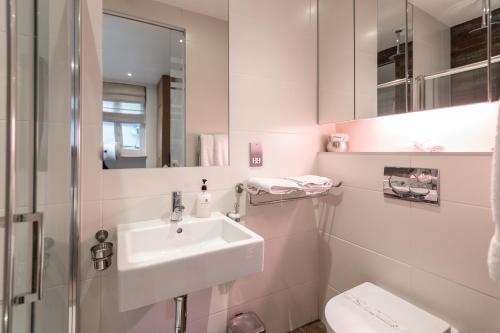 Space ApartHotel - image 3