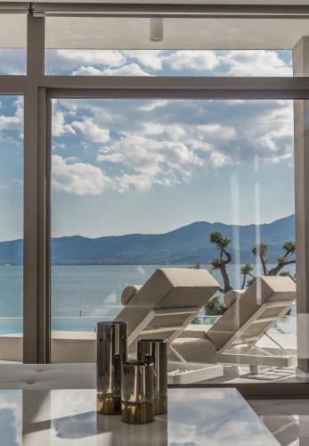 Surrounding environment, Presidential Beach Villa in Kedro (Lesvos)