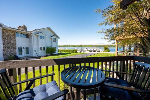 Skats, Pine Grove Resort in Ephraim (WI)